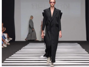 أسبوع دبي للموضة يركز على دعم المواهب والاستدامة في يومه الخامس أسبوع دبي للموضة يركز على دعم المواهب والاستدامة في يومه الخامس