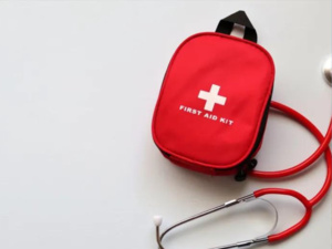 الإسعافات الأولية: مهارات أساسية لإنقاذ الحياة في حالات الطوارئ الإسعافات الأولية: مهارات أساسية لإنقاذ الحياة في حالات الطوارئ