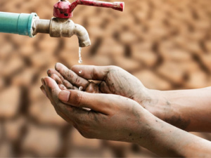 الاستمطار من أجل البقاء: الرهان المغربي ضد العطش الاستمطار من أجل البقاء: الرهان المغربي ضد العطش