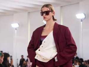 أسبوع ميلانو للموضة لصيف 2025: تناقضات جريئة وإبداعات جديدة أسبوع ميلانو للموضة لصيف 2025: تناقضات جريئة وإبداعات جديدة