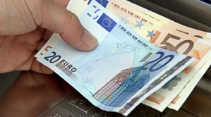 مكتب الصرف: تحويلات الجالية المغربية بلغت 68,13 مليار درهم في يوليوز 2024 مكتب الصرف: تحويلات الجالية المغربية بلغت 68,13 مليار درهم في يوليوز 2024