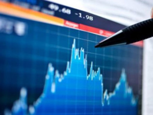 فوائد الديون تثقل كاهل الاقتصاد المغربي : المالية العامة تواجه تحديات خانقة فوائد الديون تثقل كاهل الاقتصاد المغربي : المالية العامة تواجه تحديات خانقة