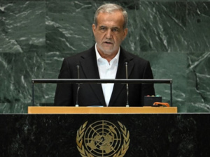 الرئيس الإيراني : لا يمكن لـ"حزب الله" أن يواجه إسرائيل بمفرده الرئيس الإيراني : لا يمكن لـ"حزب الله" أن يواجه إسرائيل بمفرده