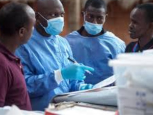 الصحة في أزمة: القارة الإفريقية تحت الضغط الصحة في أزمة: القارة الإفريقية تحت الضغط