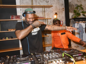 من كرة القدم إلى عالم الدي جي : جيبريل سيسيه يكتب فصلًا جديدًا في مسيرته من كرة القدم إلى عالم الدي جي : جيبريل سيسيه يكتب فصلًا جديدًا في مسيرته