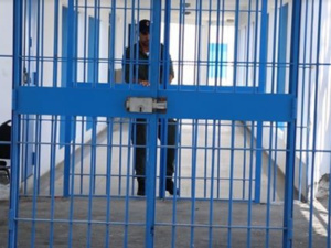 رئيسة "مجموعة الخير" تدخل سجن أصيلة رئيسة "مجموعة الخير" تدخل سجن أصيلة