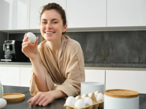 تناول البيض يوميًا: تجربة واقعية وفوائد صحية تناول البيض يوميًا: تجربة واقعية وفوائد صحية