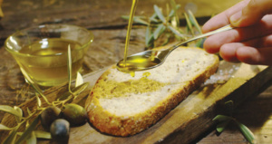 "الزيت البلدية" لم تعد بلدية في ثمنها وهذه أسباب هذا الارتفاع "الزيت البلدية" لم تعد بلدية في ثمنها وهذه أسباب هذا الارتفاع