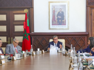 الحكومة تمدد صرف المساعدات المالية لمتضرري الزلزال لـ 5 أشهر إضافية الحكومة تمدد صرف المساعدات المالية لمتضرري الزلزال لـ 5 أشهر إضافية