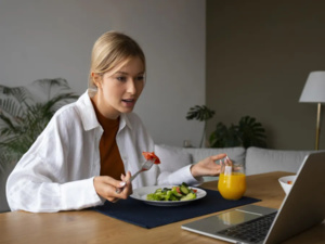 رجيم القولون العصبي لتحسين وظيفة الجهاز الهضمي: نصائح من دكتورة تغذية رجيم القولون العصبي لتحسين وظيفة الجهاز الهضمي: نصائح من دكتورة تغذية