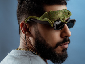 الغراندي طوطو يطلق تحديًا جديدًا تزامنا مع اقتراب خروج ألبومه الجديد الغراندي طوطو يطلق تحديًا جديدًا تزامنا مع اقتراب خروج ألبومه الجديد