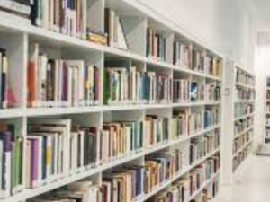 كتاب جديد يبحث في قانون الأرشيف بالمغرب: "الوجيز في قانون الأرشيف" لعمر الموريف كتاب جديد يبحث في قانون الأرشيف بالمغرب: "الوجيز في قانون الأرشيف" لعمر الموريف