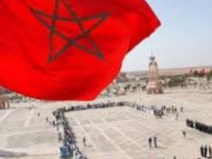 نحن و الصحراء المغربية :التحليق فوق سماء الصحراء المغربية يستحضر لأدهان خريجي الحركة الوطنية و الاتحادية الأصيلة المعالم التالية : نحن و الصحراء المغربية :التحليق فوق سماء الصحراء المغربية يستحضر لأدهان خريجي الحركة الوطنية و الاتحادية الأصيلة المعالم التالية :