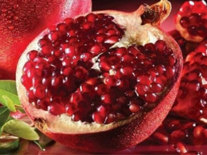 الرمان: فوائد صحية تتجاوز الطعم اللذيذ الرمان: فوائد صحية تتجاوز الطعم اللذيذ