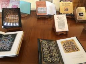 انطلاق الملتقى السنوي الأول لفن الخط المغربي والزخرفة الإسلامية بالدار البيضاء: احتفاء بالتراث الثقافي المغربي انطلاق الملتقى السنوي الأول لفن الخط المغربي والزخرفة الإسلامية بالدار البيضاء: احتفاء بالتراث الثقافي المغربي