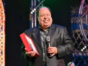 تكريم المطرب المغربي فؤاد زبادي في افتتاح الدورة الـ32 لمهرجان الموسيقى العربية بالقاهرة تكريم المطرب المغربي فؤاد زبادي في افتتاح الدورة الـ32 لمهرجان الموسيقى العربية بالقاهرة