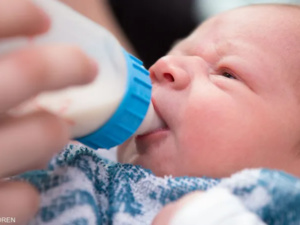 تطورات محاكمة عناصر شبكة الاتجار في الرضع بفاس تطورات محاكمة عناصر شبكة الاتجار في الرضع بفاس