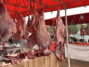 جمعية حماية المستهلك ترحب بقرار المغرب لاستيراد اللحوم الحمراء جمعية حماية المستهلك ترحب بقرار المغرب لاستيراد اللحوم الحمراء