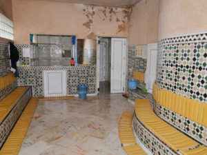 الدار البيضاء تفتح أبواب الحمامات التقليدية والرشاشات طيلة الأسبوع الدار البيضاء تفتح أبواب الحمامات التقليدية والرشاشات طيلة الأسبوع