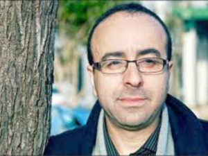 محمد الشريف الطريبق يقتنص جائزة الإخراج بالمهرجان الوطني للفيلم في طنجة محمد الشريف الطريبق يقتنص جائزة الإخراج بالمهرجان الوطني للفيلم في طنجة