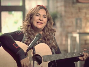 سعيدة فكري تلجأ إلى القضاء ضد مُنظم حفلها بأكادير سعيدة فكري تلجأ إلى القضاء ضد مُنظم حفلها بأكادير