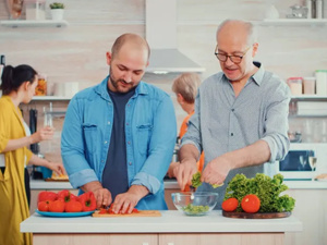 كيف تقي نفسك من سرطان البروستات بالطعام؟ نصائح طبية مهمة كيف تقي نفسك من سرطان البروستات بالطعام؟ نصائح طبية مهمة