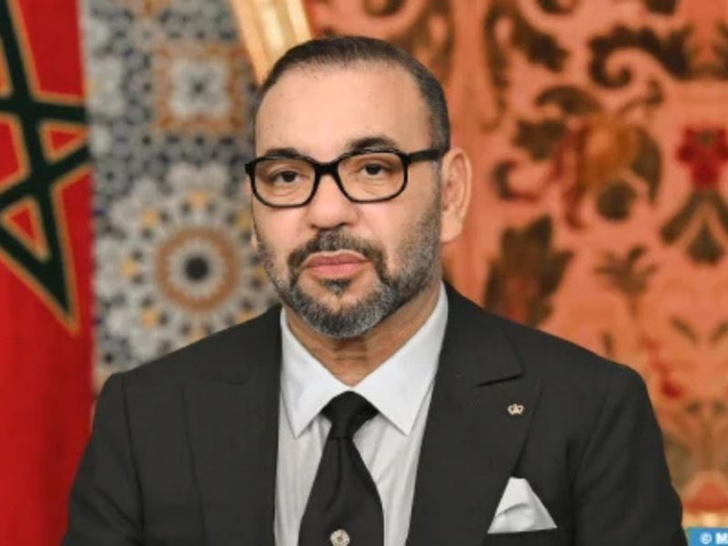 ​جلالة الملك يوجه خطابا ساميا إلى شعبه الوفي بمناسبة الذكرى التاسعة والأربعين للمسيرة الخضراء