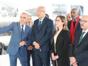 افتتاح معرض يؤرخ المسيرة الخضراء في ساحة أحمد الراشدي بالدار البيضاء افتتاح معرض يؤرخ المسيرة الخضراء في ساحة أحمد الراشدي بالدار البيضاء