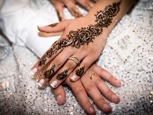 اليونسكو تدرس تسجيل الحناء المغربي على قائمة التراث الثقافي غير المادي اليونسكو تدرس تسجيل الحناء المغربي على قائمة التراث الثقافي غير المادي