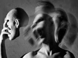 الفصام في المغرب: معاناة الآلاف أمام تحديات متزايدة الفصام في المغرب: معاناة الآلاف أمام تحديات متزايدة