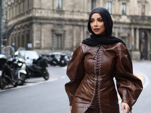 7 طرق أنيقة لارتداء الجلد باحتشام للمحجبات: إطلالات مستوحاة من مدونات الموضة 7 طرق أنيقة لارتداء الجلد باحتشام للمحجبات: إطلالات مستوحاة من مدونات الموضة