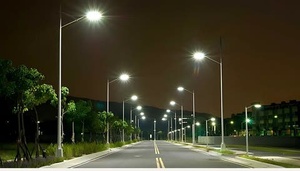 3 ملايين يورو..لإطلاق مشروع لتغيير مصابيح الإنارة العمومية بفاس 3 ملايين يورو..لإطلاق مشروع لتغيير مصابيح الإنارة العمومية بفاس