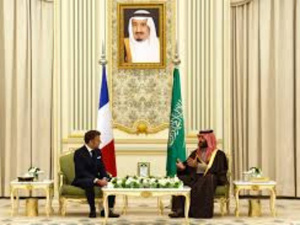 ماكرون يشيد بجهود المغرب في مجال تدبير المياه على هامش قمة الرياض ماكرون يشيد بجهود المغرب في مجال تدبير المياه على هامش قمة الرياض