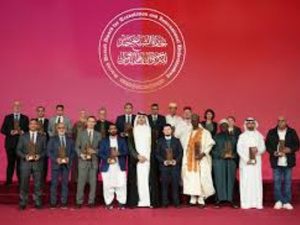 المغرب يتألق في الدورة العاشرة من جائزة الشيخ حمد للترجمة والتفاهم الدولي بقطر المغرب يتألق في الدورة العاشرة من جائزة الشيخ حمد للترجمة والتفاهم الدولي بقطر