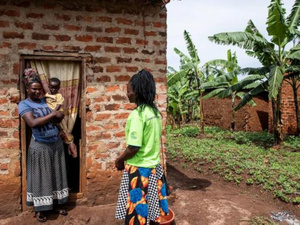 جنوب إفريقيا : 8 ملايين مصاب بفيروس السيدا وسط نقص في الفحوصات جنوب إفريقيا : 8 ملايين مصاب بفيروس السيدا وسط نقص في الفحوصات