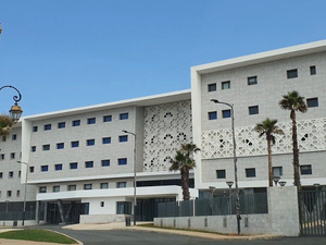 كارثة في مستشفى مولاي يوسف : انقطاع الكهرباء يودي بحياة مرضى الإنعاش كارثة في مستشفى مولاي يوسف : انقطاع الكهرباء يودي بحياة مرضى الإنعاش