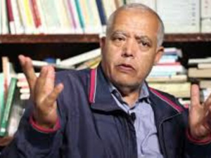 ​عبد الله ساعف يوقع روايته الجديدة "عودة إلى حلب" بمركز أحمد بوكماخ