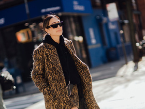 3 نقشات بارزة لموسم شتاء 2024-2025: أيها كان المفضل لديكِ؟ 3 نقشات بارزة لموسم شتاء 2024-2025: أيها كان المفضل لديكِ؟