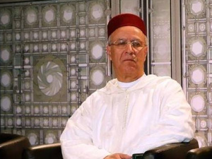 التوفيق يدعو إلى تعزيز التعاون بين علماء المغرب وإفريقيا في نشر القيم الإسلامية المعتدلة التوفيق يدعو إلى تعزيز التعاون بين علماء المغرب وإفريقيا في نشر القيم الإسلامية المعتدلة