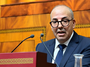 نقابيون يطالبون وزير الفلاحة بعقد اجتماع عاجل لمتابعة التزامات الوزارة نقابيون يطالبون وزير الفلاحة بعقد اجتماع عاجل لمتابعة التزامات الوزارة