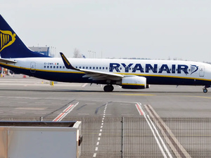 خط جوي جديد يعزز الربط بين مدريد والداخلة خط جوي جديد يعزز الربط بين مدريد والداخلة