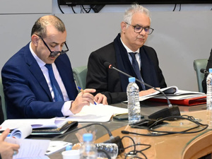 نزار بركة يبحث مع وفد فرنسي إدارة الموارد المائية المشتركة