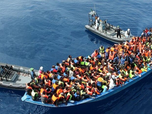 المغرب يحبط 78 ألف محاولة للهجرة السرية ويفكك 332 شبكة للاتجار بالبشر في 2024 المغرب يحبط 78 ألف محاولة للهجرة السرية ويفكك 332 شبكة للاتجار بالبشر في 2024