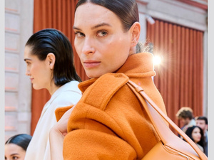 قدرة الأزياء على تحسين المزاج والصحة النفسية: كيف تؤثر الملابس على حياتنا اليومية؟ قدرة الأزياء على تحسين المزاج والصحة النفسية: كيف تؤثر الملابس على حياتنا اليومية؟