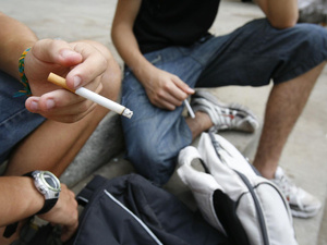 وزارة التربية الوطنية تطلق مسابقة وطنية لمحاربة التدخين وزارة التربية الوطنية تطلق مسابقة وطنية لمحاربة التدخين