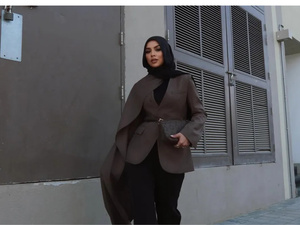 أفكار لتنسيق البليزر البني للمحجبات: إطلالات أنيقة وعصرية لشتاء 2025 أفكار لتنسيق البليزر البني للمحجبات: إطلالات أنيقة وعصرية لشتاء 2025