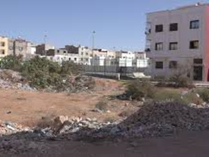 غياب البنيات التحتية بأحياء تيليلا وأدرار بأكادير يثير استياء السكان غياب البنيات التحتية بأحياء تيليلا وأدرار بأكادير يثير استياء السكان