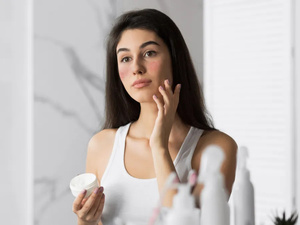 مرض الوردية: الأسباب، الأعراض، والعلاجات المتاحة مرض الوردية: الأسباب، الأعراض، والعلاجات المتاحة