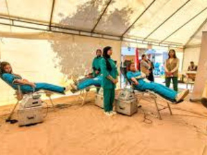 سكان فاس ينخرطون بكثافة في حملات التبرع بالدم لتعزيز المخزون الاحتياطي سكان فاس ينخرطون بكثافة في حملات التبرع بالدم لتعزيز المخزون الاحتياطي