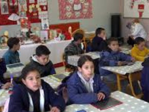 مدارس الحوز تواجه موجة البرد القارس: تدابير استثنائية لحماية التلاميذ مدارس الحوز تواجه موجة البرد القارس: تدابير استثنائية لحماية التلاميذ